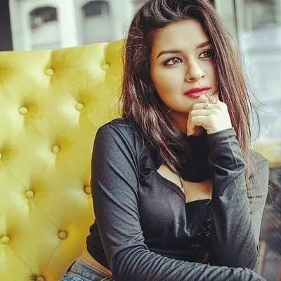 avneet profile