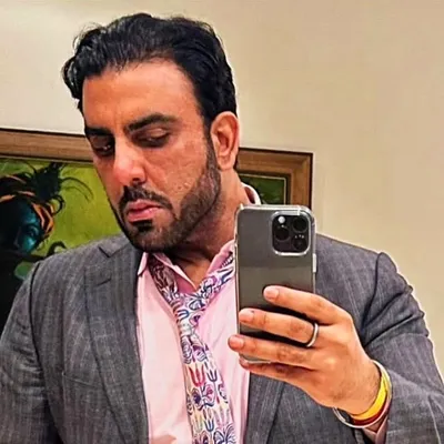 Avneesh Sood profile