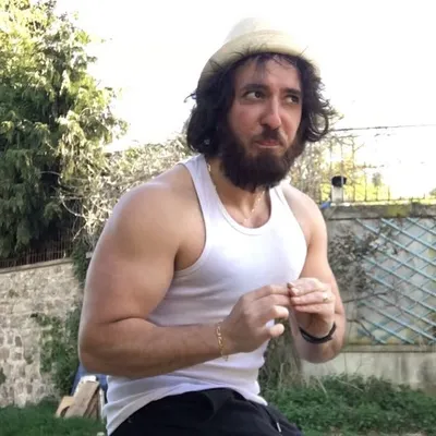 Avner Peres profile