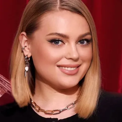 Anastasia Voevodina profile