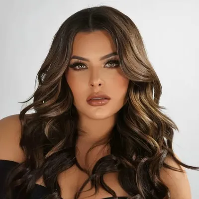 Avril Mongelos profile