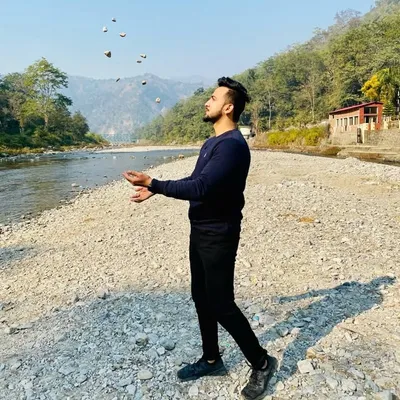 Vinay Thakur