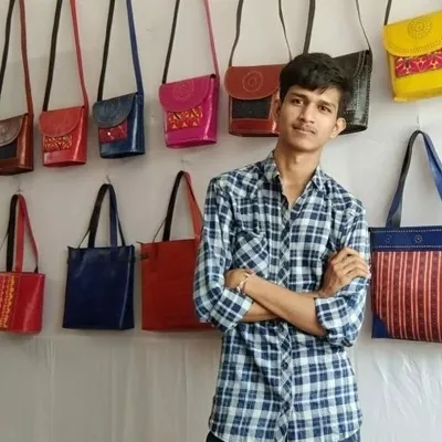 Avy bags profile