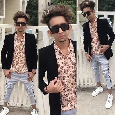 Awez Khan profile