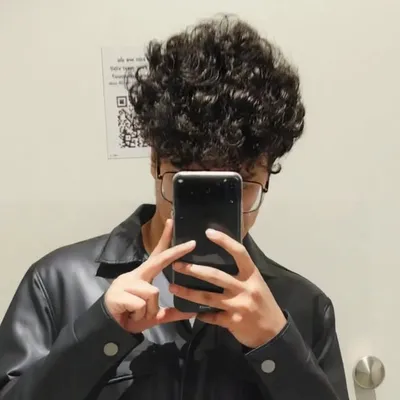 ๐๐๐ช๐ท ๐๐ฑ๐ช๐ท profile