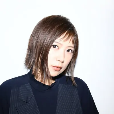 絢香 Ayaka profile