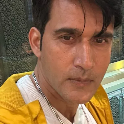 AYAZ A KHAN profile