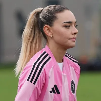 Aycan Yanac profile