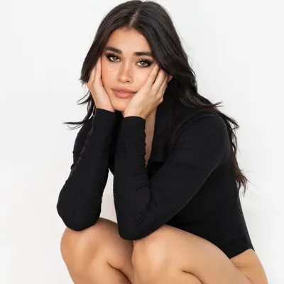 Helena profile