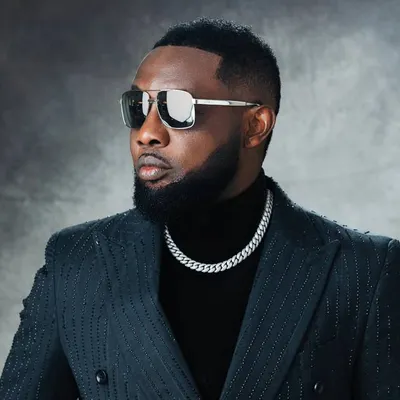 Ayodeji Richard Makun profile