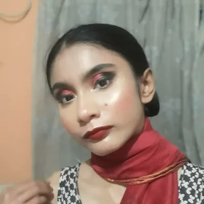 Ayesha Das profile