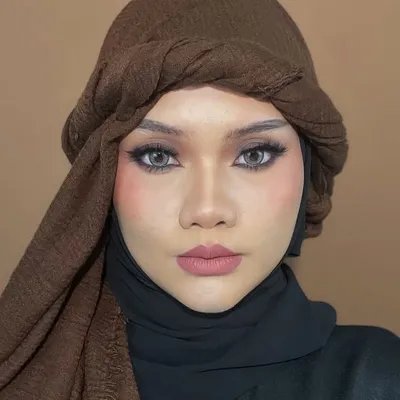 Nur Fitriani Ratnasari profile