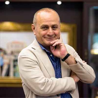 Aykurt Nuhoğlu profile