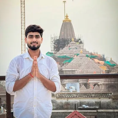 Abhishek Pandey || अयोध्या 🚩 profile