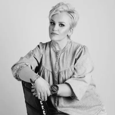 Ayşen Tok profile