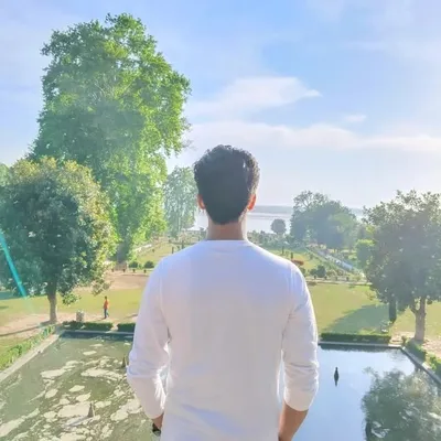 Ayush Sharma profile