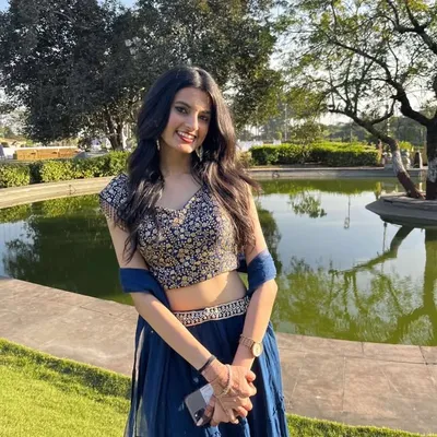 Ayushi🧿 profile