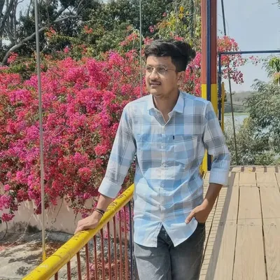 Ayushhhh♡ profile