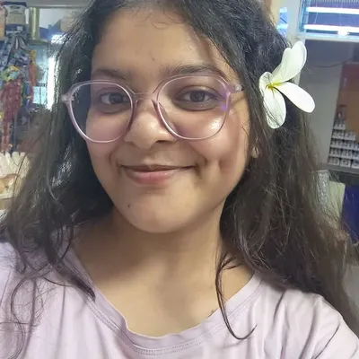 Ayushi Sharma profile