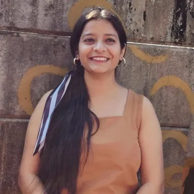 Ayushi Chaudhary profile