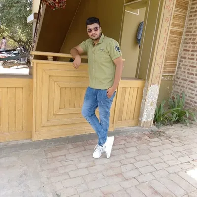 Ayush akay profile