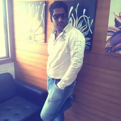 Azaz Shaikh profile