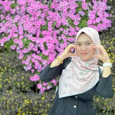 Azie Zainal profile