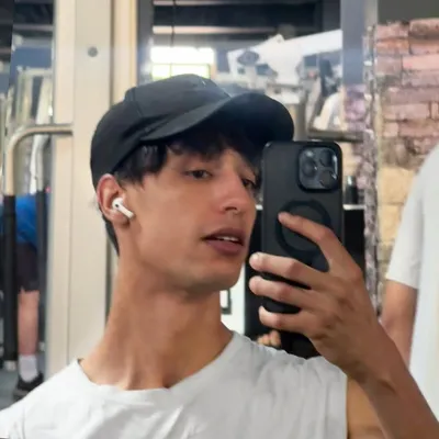 Aziz Lakbiche profile