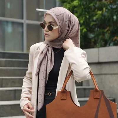 Azyyati Basri profile