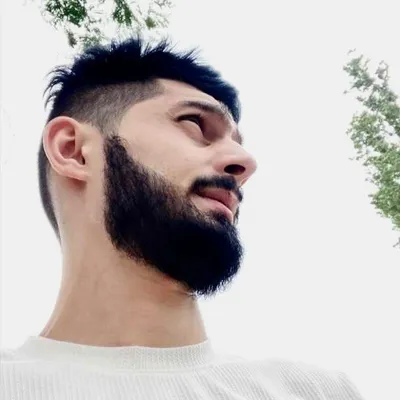 Категорически Рустам 🧔🏻♂️ profile