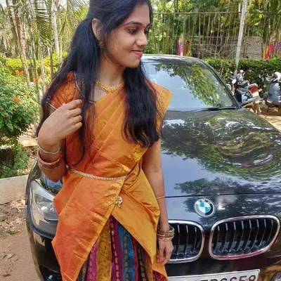 Shivani Naveen❤ profile