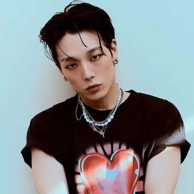 iKON BOBBY 바비 profile