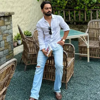 Baaj Sandhu profile