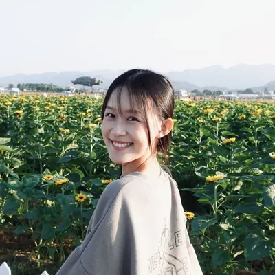 下巴妹妹sister profile