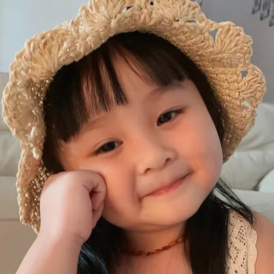 Crystabelle Ingrid Zhuo profile