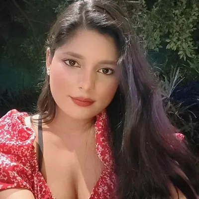 Sakshi Srivastava profile