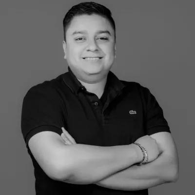 César Morales profile