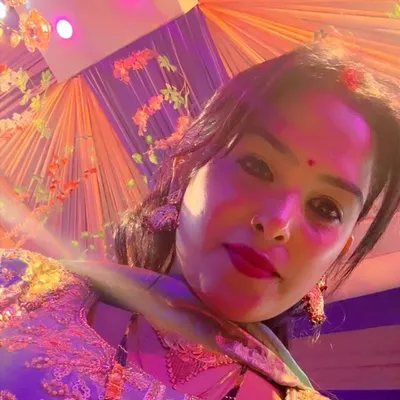 Komalbagri❤️ profile