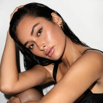 Bailey Sitha Clark profile