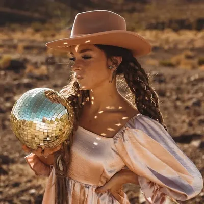 Missy Baines ❤️🔥🤠 Fashion, Family & Jesus✨ profile