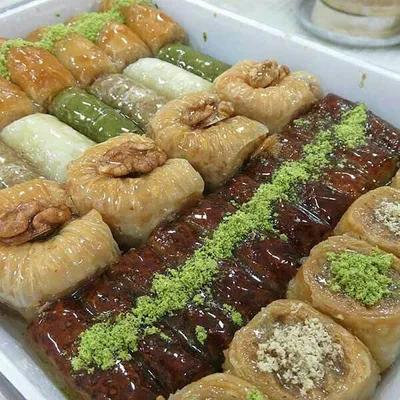 باقلوا آراد _تبریز _خ. بهار profile