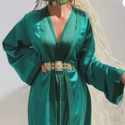 BALQIS CAFTAN profile