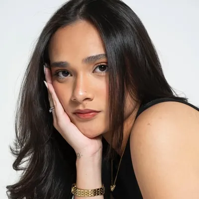 Juliana Baltar profile