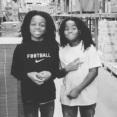 Zaki & Zisland Roberson profile