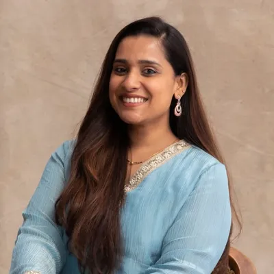 Neha Bandiwadekar ๐๐ก๐๐ญ๐ซ๐ profile