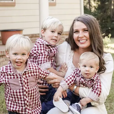 Taylor|Coach|Boy Mom|Crunchy ๐บ๐ธ profile
