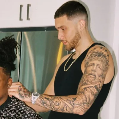 LA Barber Matt profile
