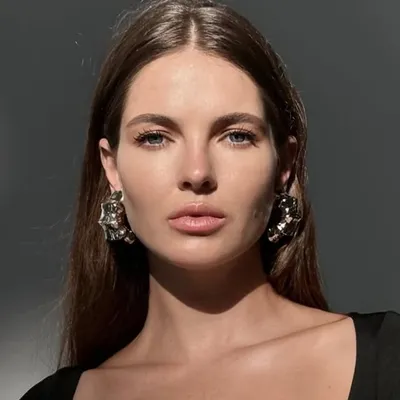 NATASHA BARDO | ACTRESS profile