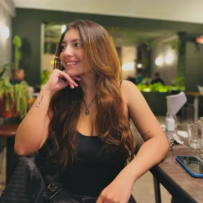 Mili Barrientos profile