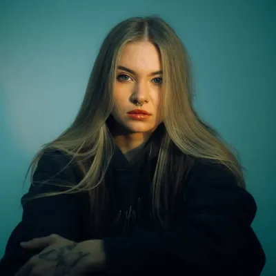 Anita B. profile
